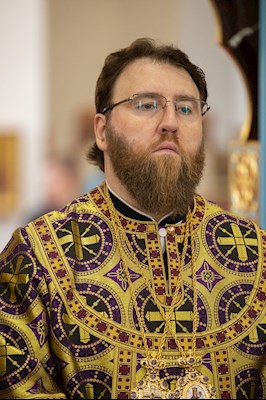 Митрополит Игнатий совершил Великую вечерню в соединении с Литургией святителя Василия Великого в Свято-Алексиевском женском монастыре г. Саратова