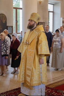 Митрополит Игнатий совершил Божественную литургию в соборном храме во имя великомученицы Екатерины г. Новоузенска