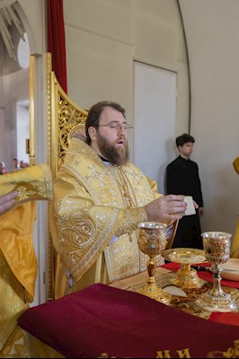 Митрополит Игнатий совершил Божественную литургию в соборном храме во имя великомученицы Екатерины г. Новоузенска