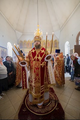Митрополит Игнатий совершил Божественную литургию в храме в честь иконы Божией Матери «Нечаянная Радость» г. Саратова