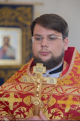 Митрополит Игнатий совершил Божественную литургию в храме в честь иконы Божией Матери «Нечаянная Радость» г. Саратова