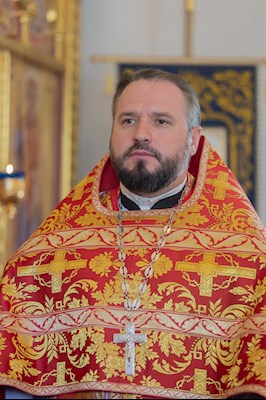 Митрополит Игнатий совершил Божественную литургию в храме в честь иконы Божией Матери «Нечаянная Радость» г. Саратова