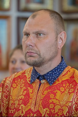 Митрополит Игнатий совершил Божественную литургию в храме в честь иконы Божией Матери «Нечаянная Радость» г. Саратова