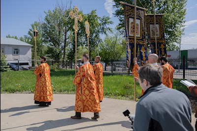 Митрополит Игнатий совершил Божественную литургию в храме в честь иконы Божией Матери «Нечаянная Радость» г. Саратова