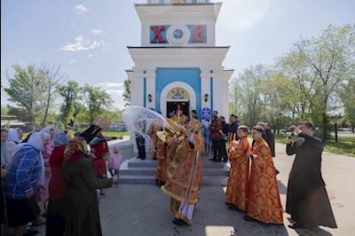 Митрополит Игнатий совершил Божественную литургию в храме в честь иконы Божией Матери «Нечаянная Радость» г. Саратова