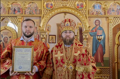 Митрополит Игнатий совершил Божественную литургию в храме в честь иконы Божией Матери «Нечаянная Радость» г. Саратова