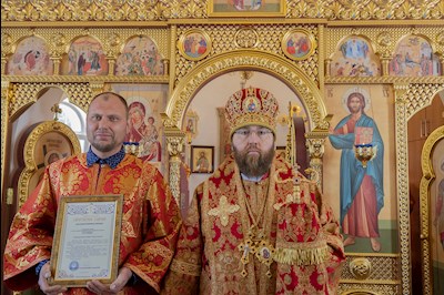 Митрополит Игнатий совершил Божественную литургию в храме в честь иконы Божией Матери «Нечаянная Радость» г. Саратова