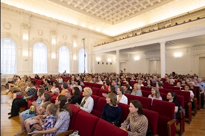 Прошел концерт Архиерейского мужского хора