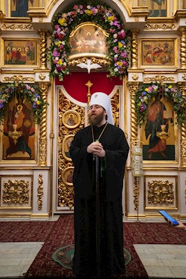 Митрополит Игнатий совершил всенощное бдение в Свято-Троицком кафедральном соборе г. Покровска (Энгельса)