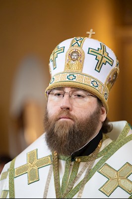 Митрополит Игнатий совершил Божественную литургию в Свято-Троицком кафедральном соборе г. Покровска (Энгельса)