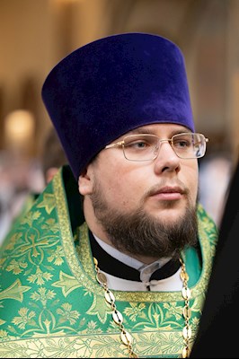 Митрополит Игнатий совершил Божественную литургию в Свято-Троицком кафедральном соборе г. Покровска (Энгельса)