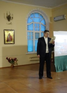 В Петропавловском храме Аткарска отметили десятилетие с начала строительства храма