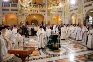 Митрополит Лонгин принял участие в великом освящении нового храма Воскресения Христова и Новомучеников и Исповедников Церкви Русской в московском Сретенском монастыре