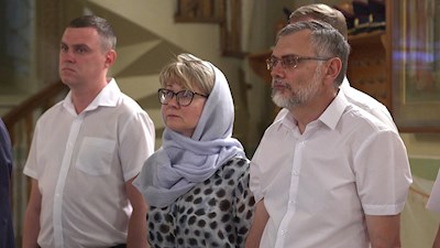 Митрополит Игнатий совершил ночную Божественную литургию в Покровском соборе г. Саратова