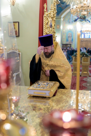Митрополит Игнатий совершил всенощное бдение в Покровском соборе г. Саратова