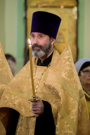 Митрополит Игнатий совершил всенощное бдение в Покровском соборе г. Саратова