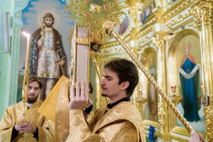 Митрополит Игнатий совершил всенощное бдение в Покровском соборе г. Саратова