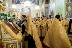 Митрополит Игнатий совершил всенощное бдение в Покровском соборе г. Саратова