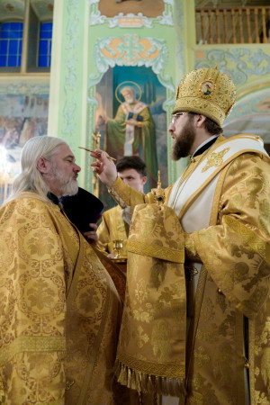 Митрополит Игнатий совершил всенощное бдение в Покровском соборе г. Саратова