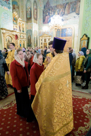 Митрополит Игнатий совершил всенощное бдение в Покровском соборе г. Саратова