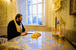 Митрополит Игнатий совершил всенощное бдение в Покровском соборе г. Саратова