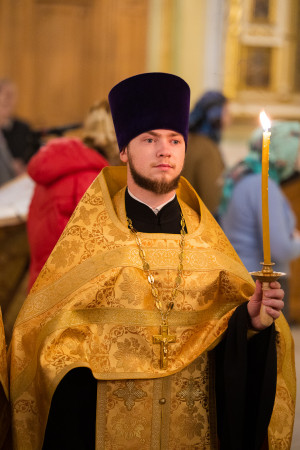 Митрополит Игнатий совершил всенощное бдение в Покровском соборе г. Саратова