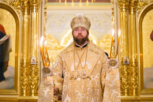 Митрополит Игнатий совершил всенощное бдение в Покровском соборе г. Саратова
