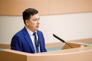 Митрополит Игнатий принял участие в расширенном рабочем заседании в Саратовской областной думе