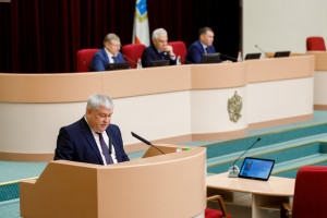 Митрополит Игнатий принял участие в расширенном рабочем заседании в Саратовской областной думе