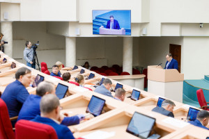 Митрополит Игнатий принял участие в расширенном рабочем заседании в Саратовской областной думе