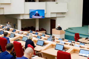 Митрополит Игнатий принял участие в расширенном рабочем заседании в Саратовской областной думе