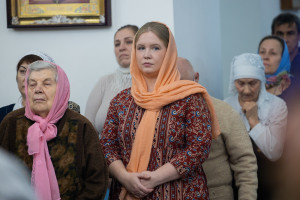 Митрополит Игнатий совершил Божественную литургию в храме Архангела Михаила г. Аткарска
