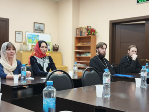 В рамках Пименовских чтений прошла секция отдела по церковной благотворительности и социальному служению Саратовской епархии