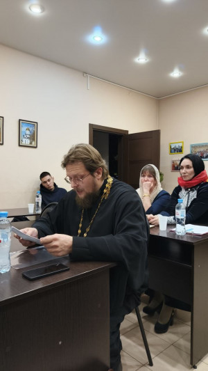 В рамках Пименовских чтений прошла секция отдела по церковной благотворительности и социальному служению Саратовской епархии
