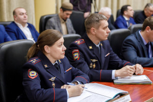 Архипастыри и пастыри Саратовской митрополии приняли участие в заседании Совета по взаимодействию с национальными и религиозными объединениями при губернаторе Саратовской области