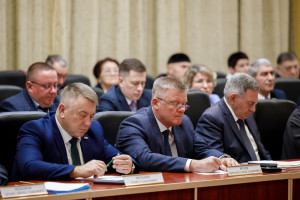 Архипастыри и пастыри Саратовской митрополии приняли участие в заседании Совета по взаимодействию с национальными и религиозными объединениями при губернаторе Саратовской области