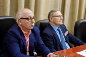 Архипастыри и пастыри Саратовской митрополии приняли участие в заседании Совета по взаимодействию с национальными и религиозными объединениями при губернаторе Саратовской области