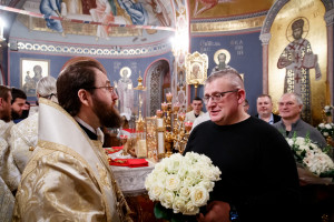 Ночное рождественское богослужение в Свято-Троицком кафедральном соборе г. Саратова