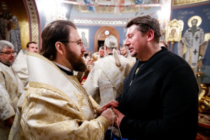 Ночное рождественское богослужение в Свято-Троицком кафедральном соборе г. Саратова