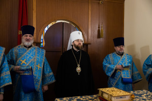Митрополит Игнатий совершил Божественную литургию в храме в честь иконы Божией Матери «Утоли моя печали» г. Саратова