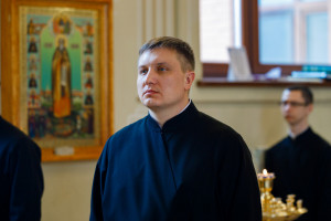Митрополит Игнатий совершил Литургию Преждеосвященных Даров в храме святого апостола и евангелиста Иоанна Богослова при СПДС
