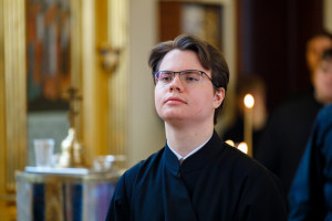 Митрополит Игнатий совершил Литургию Преждеосвященных Даров в храме святого апостола и евангелиста Иоанна Богослова при СПДС