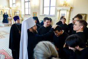 Митрополит Игнатий совершил Литургию Преждеосвященных Даров в храме святого апостола и евангелиста Иоанна Богослова при СПДС