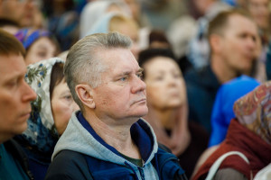 Митрополит Игнатий совершил Божественную литургию в Петропавловском храме г. Саратова
