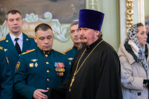 Митрополит Игнатий совершил Божественную литургию в Покровском соборе г. Саратова