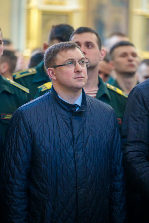 Митрополит Игнатий совершил Божественную литургию в Покровском соборе г. Саратова