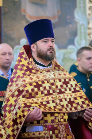 Митрополит Игнатий совершил Божественную литургию в Покровском соборе г. Саратова