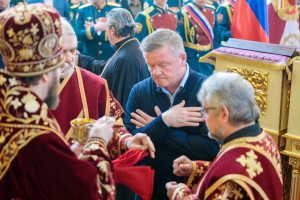 Митрополит Игнатий совершил Божественную литургию в Покровском соборе г. Саратова