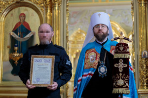 Митрополит Игнатий совершил Божественную литургию в Покровском соборе г. Саратова