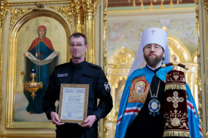 Митрополит Игнатий совершил Божественную литургию в Покровском соборе г. Саратова